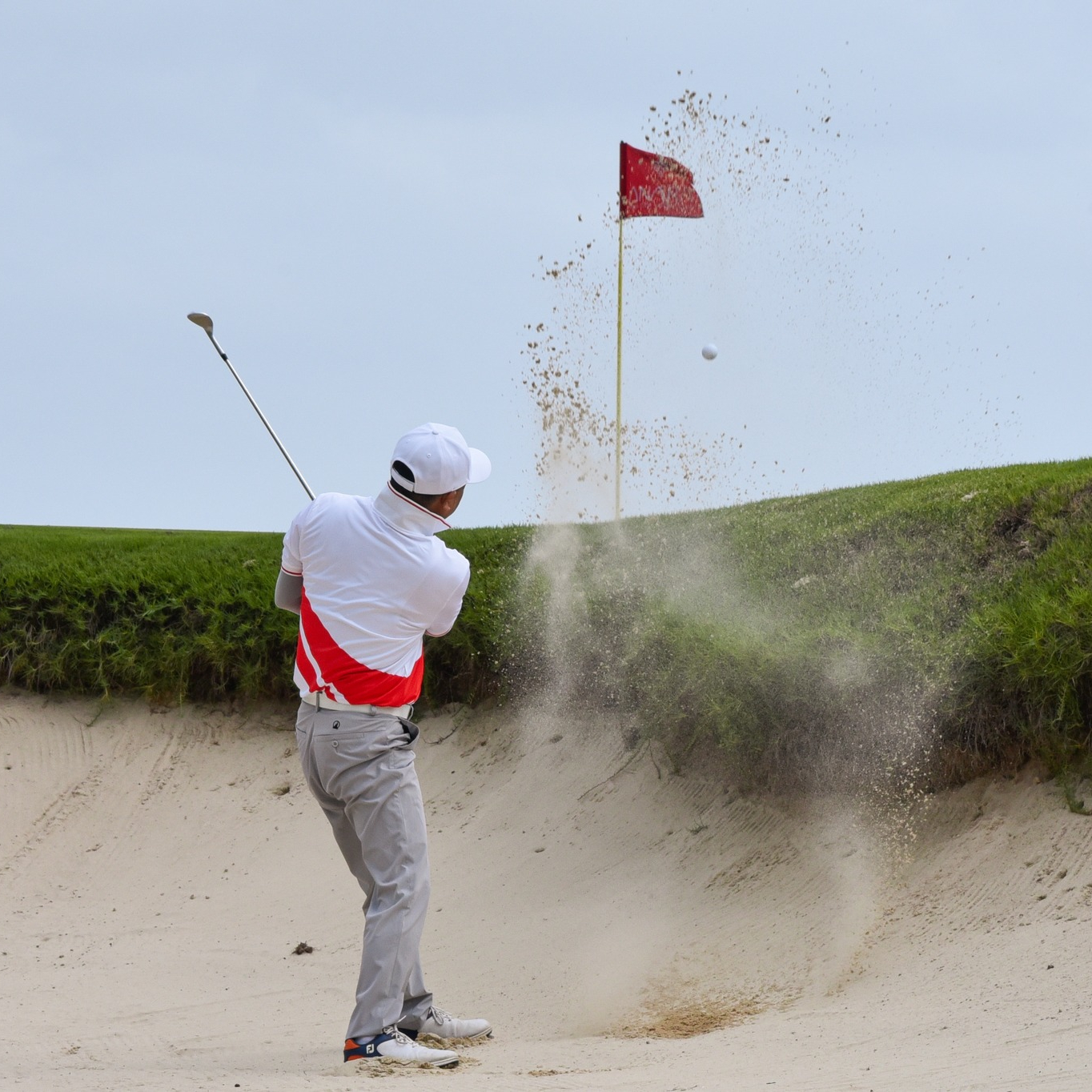 Ninh Thuan - Binh Thuan Golf Tournament 2023 official kicked off on Nov 18th 2023, with the participation of nearly 150 golfers.